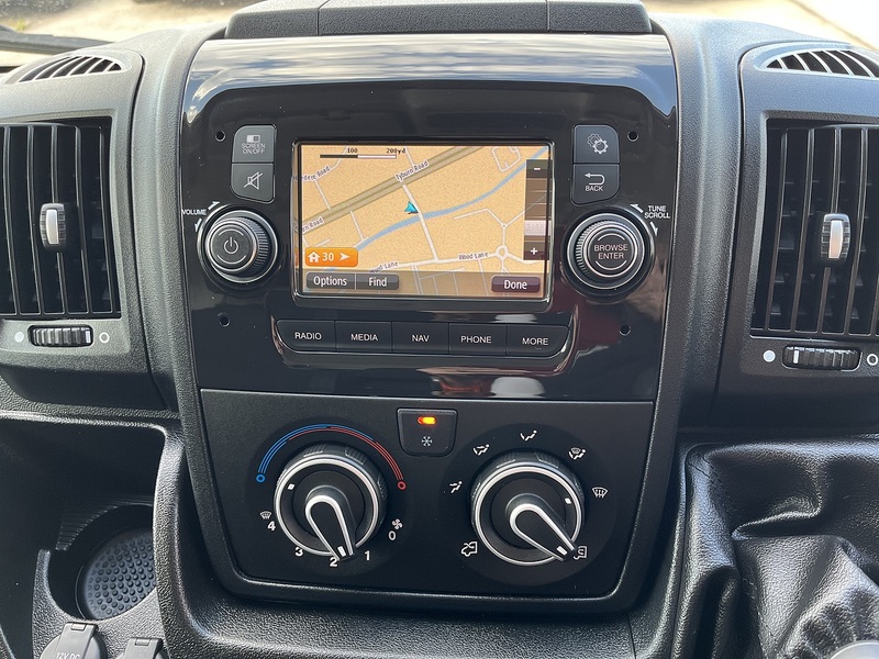 Citroen 2.2 BlueHDi 35 Enterprise Panel Van 5dr Diesel Manual L3 High Roof Euro 6 (s/s) (140 ps)