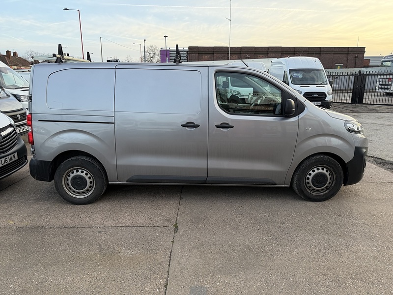 Citroen 2.0 BlueHDi 1400 Enterprise Pro M Panel Van 6dr Diesel Manual FWD 2 Euro 6 (s/s) (145 ps)