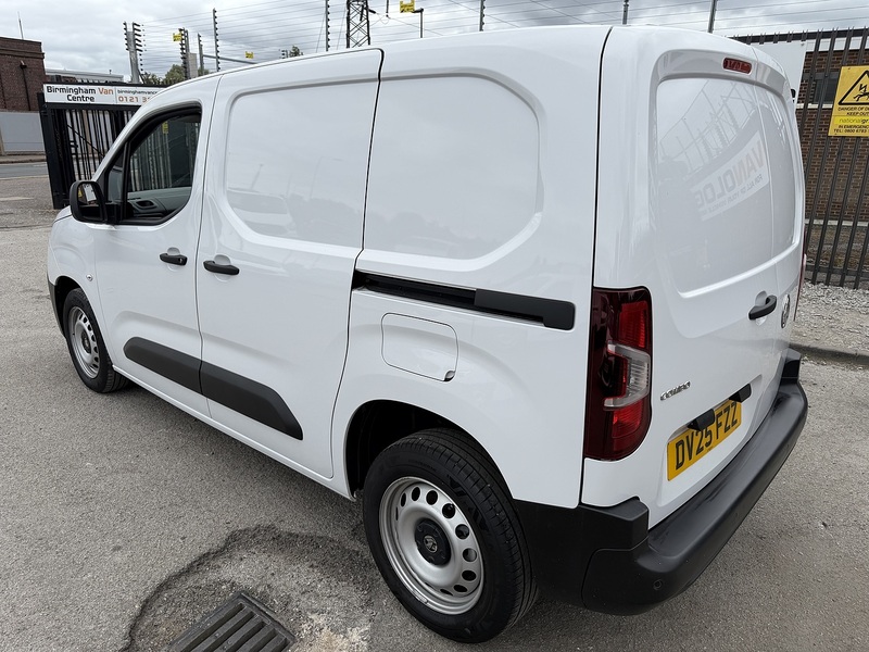 Vauxhall 1.5 Turbo D 2300 Prime Panel Van 5dr Diesel Manual SWB Euro 6 (s/s) (100 ps)