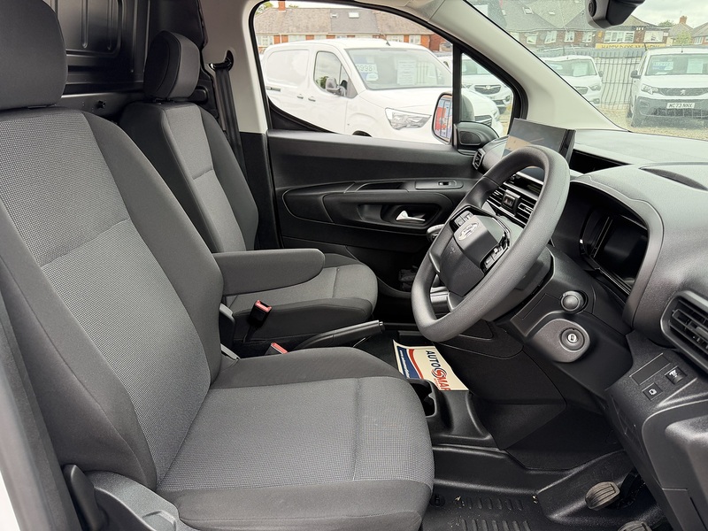Vauxhall 1.5 Turbo D 2300 Prime Panel Van 5dr Diesel Manual SWB Euro 6 (s/s) (100 ps)
