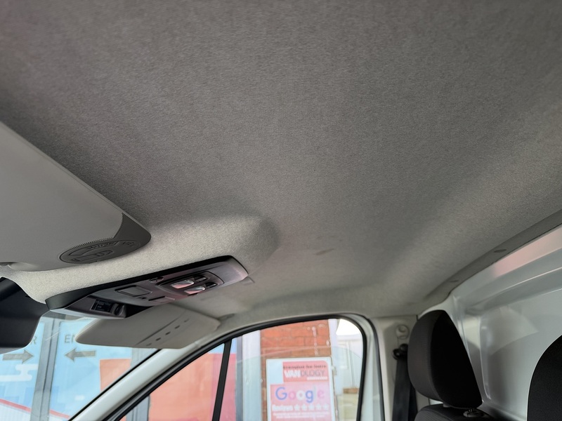 Renault 2.0 dCi Blue LL30 Advance Panel Van 5dr Diesel Manual L2 H1 Euro 6 (s/s) (130 ps)