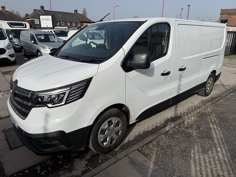Renault 2.0 dCi Blue LL30 Advance Panel Van 5dr Diesel Manual L2 H1 Euro 6 (s/s) (130 ps)
