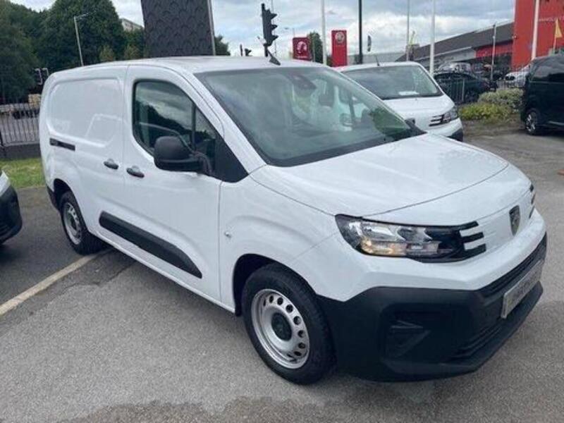 Peugeot 1.5HDi 100 L2 LWB PROFESSIONAL PLUS