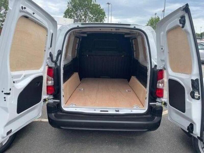 Peugeot 1.5HDi 100 L2 LWB PROFESSIONAL PLUS