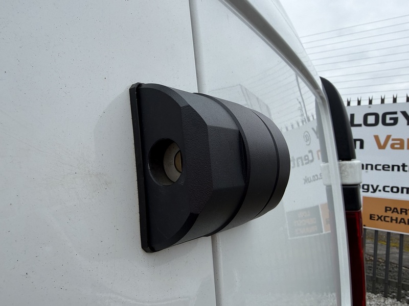 Vauxhall 1.6 CDTi 2900 Sportive Panel Van 5dr Diesel Manual L2 H1 Euro 6 (120 ps)