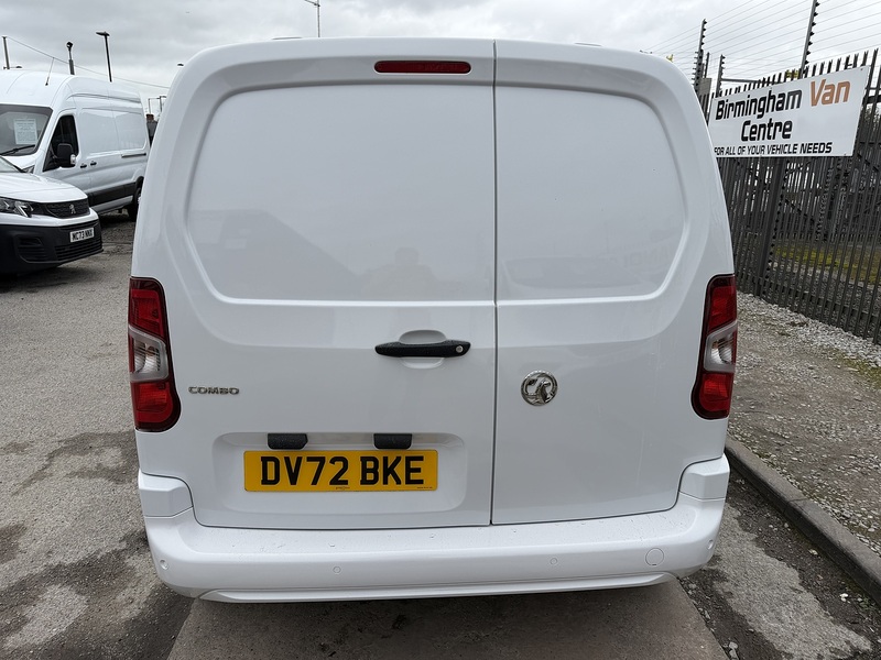 Vauxhall 1.5 Turbo D 2300 Sportive Panel Van 5dr Diesel Manual L1 H1 Euro 6 (100 ps)