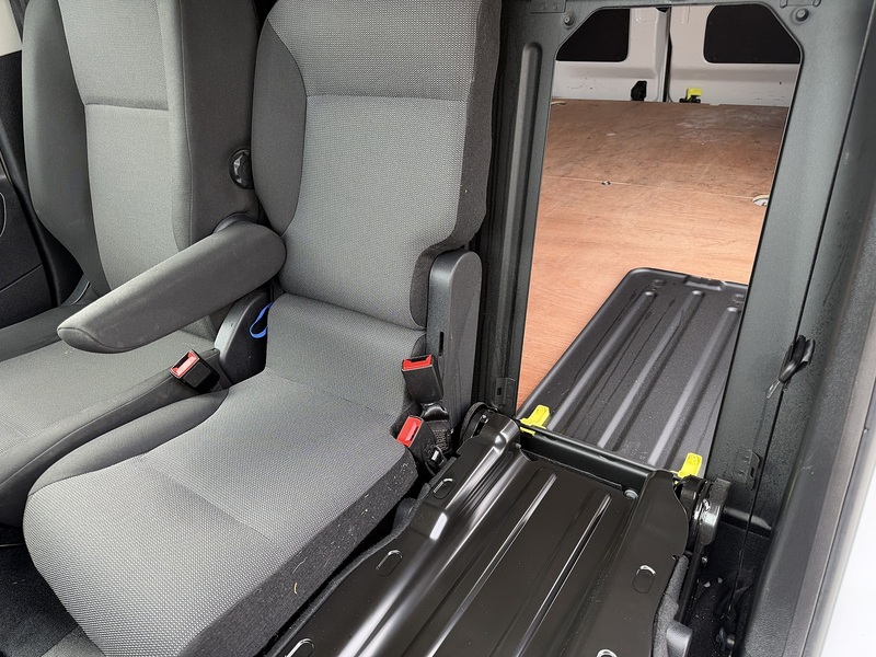 Vauxhall 1.5 Turbo D 2300 Sportive Panel Van 5dr Diesel Manual L1 H1 Euro 6 (100 ps)