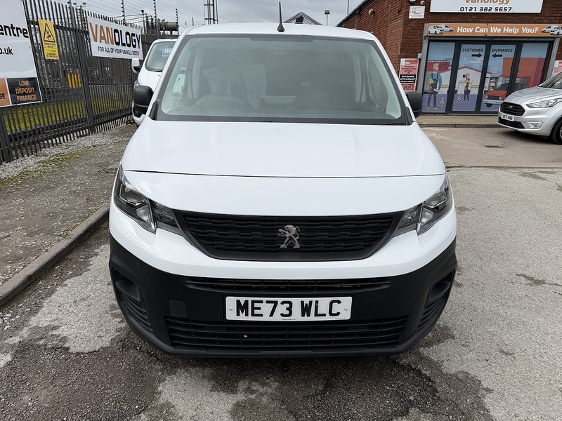 Peugeot 1.5 BlueHDi 1000 Professional Premium + Standard Panel Van 5dr Diesel Manual SWB Euro 6 (s/s) (100 bhp)