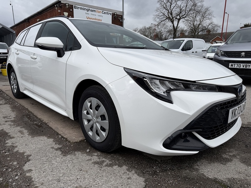 Toyota 1.8 VVT-h Car Derived Van 5dr Petrol Hybrid CVT Euro 6 (s/s) (140 ps)