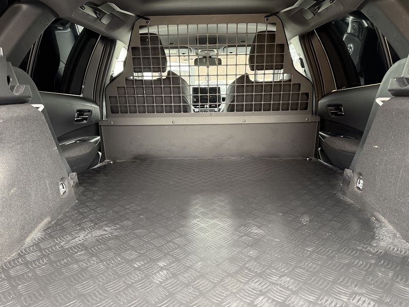 Toyota 1.8 VVT-h Car Derived Van 5dr Petrol Hybrid CVT Euro 6 (s/s) (140 ps)