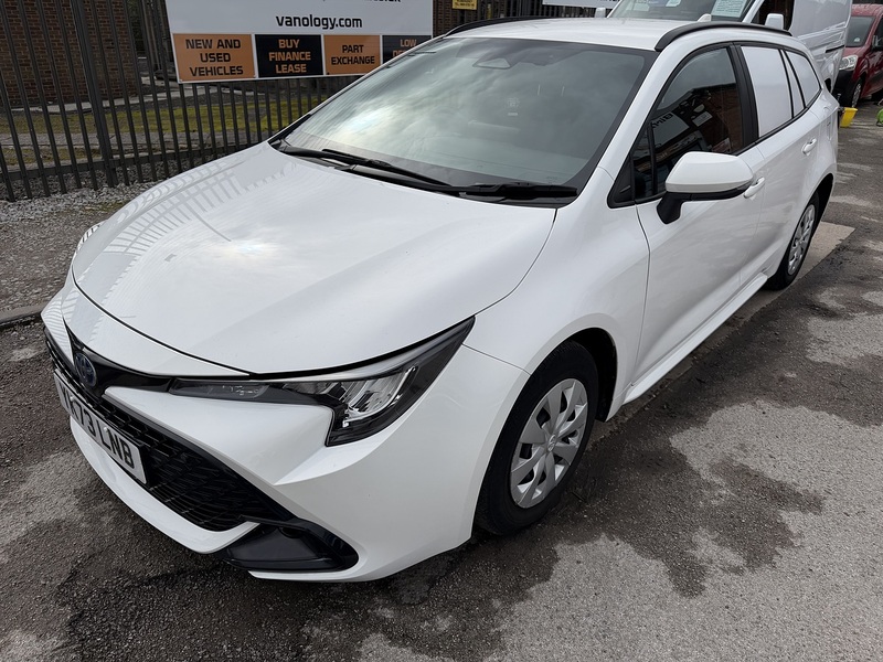 Toyota 1.8 VVT-h Car Derived Van 5dr Petrol Hybrid CVT Euro 6 (s/s) (140 ps)