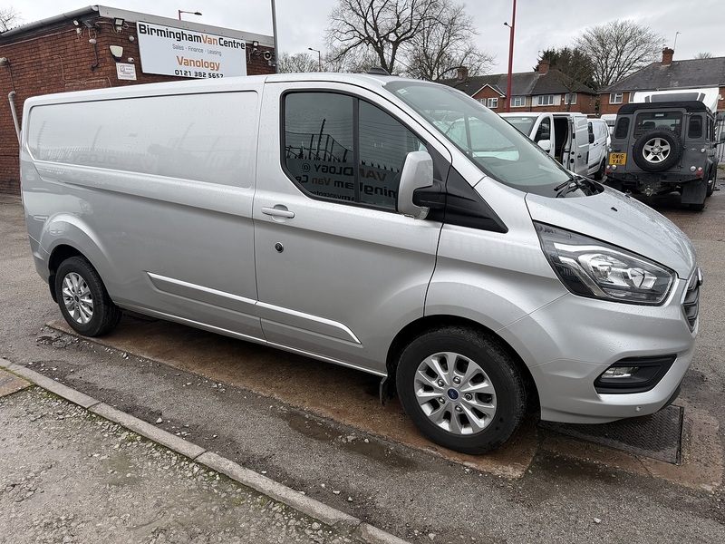 Ford 2.0 300 EcoBlue Limited Panel Van 5dr Diesel Manual L2 H1 Euro 6 (s/s) (130 ps)