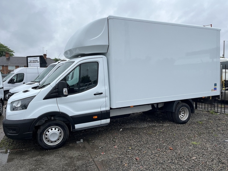 Ford 350 2.0TDCi L4 XLWB LUTON TAIL-LIFT RWD AIRCON
