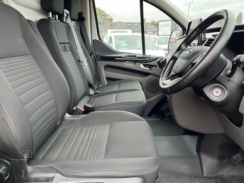 Ford 2.0 300 EcoBlue Limited Panel Van 5dr Diesel Manual L1 H1 Euro 6 (s/s) (130 ps)