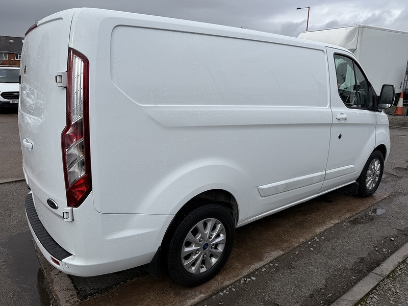 Ford 2.0 300 EcoBlue Limited Panel Van 5dr Diesel Manual L1 H1 Euro 6 (s/s) (130 ps)