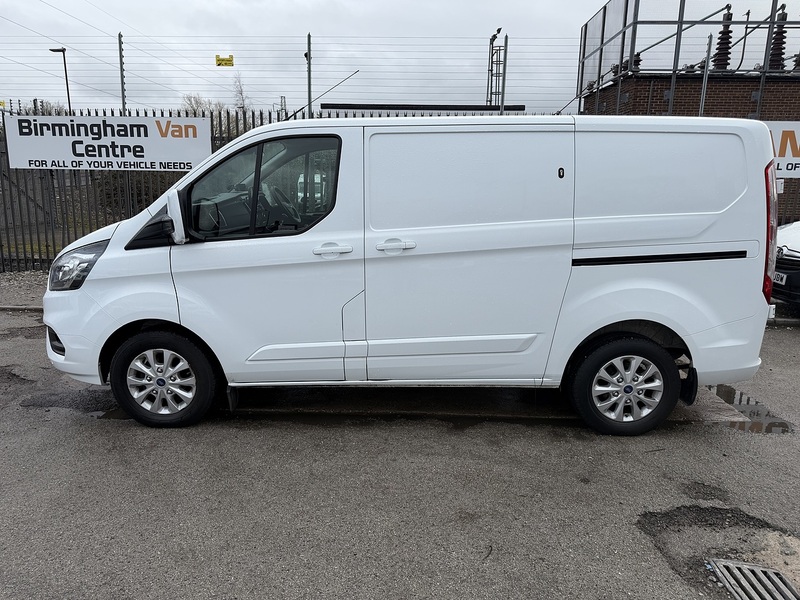 Ford 2.0 300 EcoBlue Limited Panel Van 5dr Diesel Manual L1 H1 Euro 6 (s/s) (130 ps)