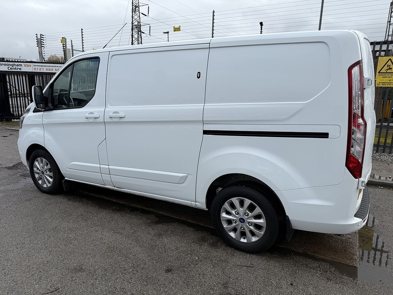 Ford 2.0 300 EcoBlue Limited Panel Van 5dr Diesel Manual L1 H1 Euro 6 (s/s) (130 ps)