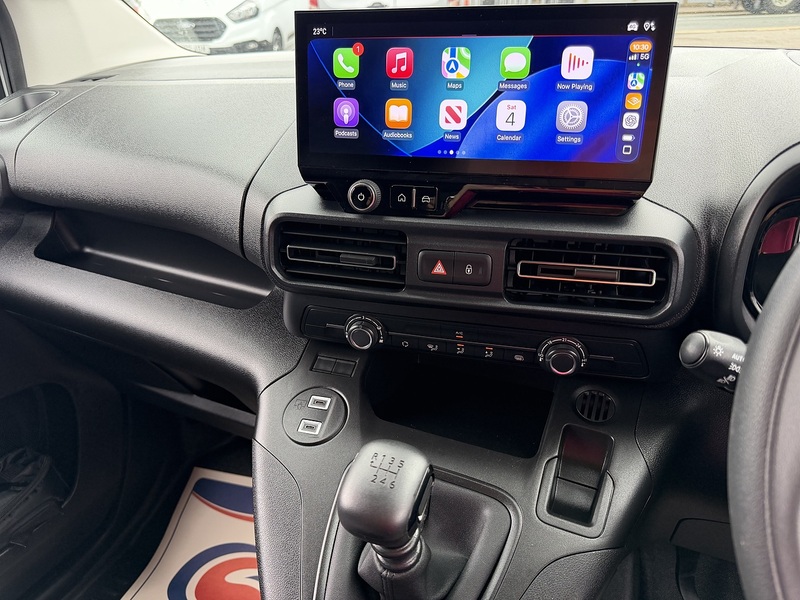 Vauxhall Combo Turbo D 2300 Prime - U8875