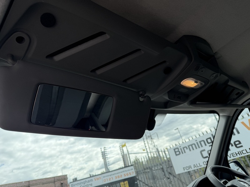Renault 2.3DCi 135 LWB L3H2 3500  BUSINESS PLUS (AIRCON)
