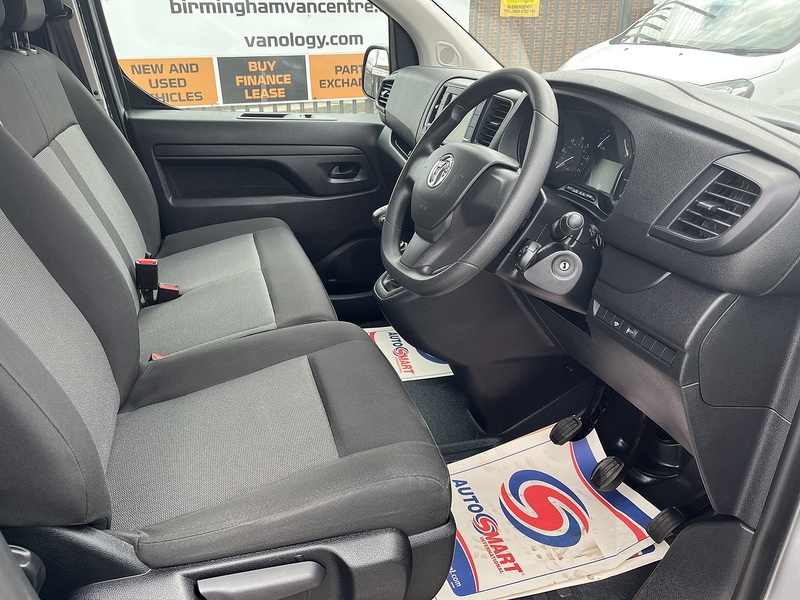 Vauxhall 1.5 Turbo D 2900 Pro Panel Van 6dr Diesel Manual L2 H1 Euro 6 (s/s) (100 ps)