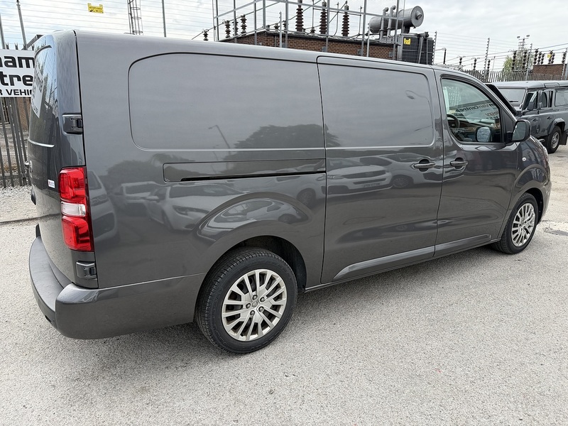 Vauxhall 1.5 Turbo D 2900 Pro Panel Van 6dr Diesel Manual L2 H1 Euro 6 (s/s) (100 ps)