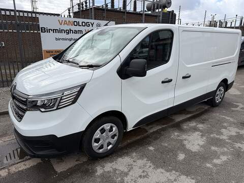 2.0 dCi Blue LL30 Business+ Panel Van 5dr Diesel Manual L2 H1 Euro 6 (s/s) (130 ps)