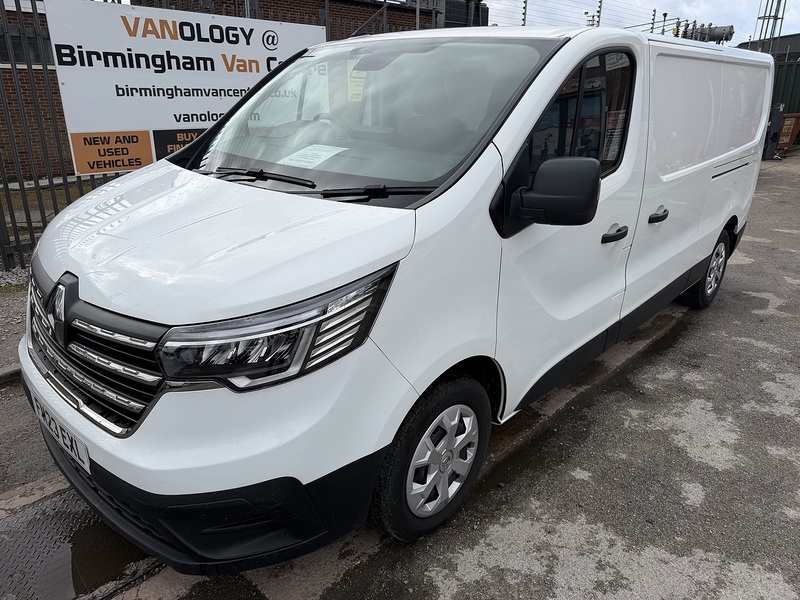 Renault 2.0 dCi Blue LL30 Business+ Panel Van 5dr Diesel Manual L2 H1 Euro 6 (s/s) (130 ps)
