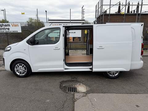 1.5 Turbo D 2900 Pro Panel Van 6dr Diesel Manual L2 H1 Euro 6 (s/s) (100 ps)