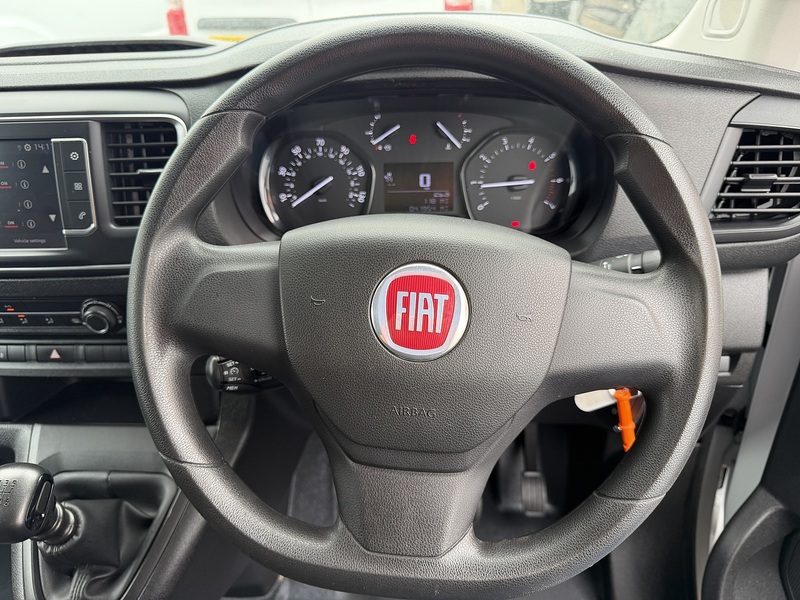 Fiat Scudo BlueHDi Primo - U8905