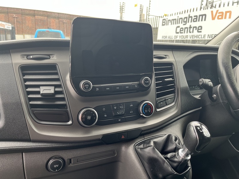 Ford 2.0 320 EcoBlue Trend Panel Van 5dr Diesel Manual L2 H1 Euro 6 (s/s) (105 ps)