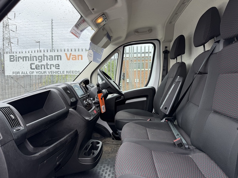 Vauxhall 2.2 CDTi 3500 BiTurbo Prime Panel Van 5dr Diesel Manual FWD L2 H2 Euro 6 (s/s) (140 ps)