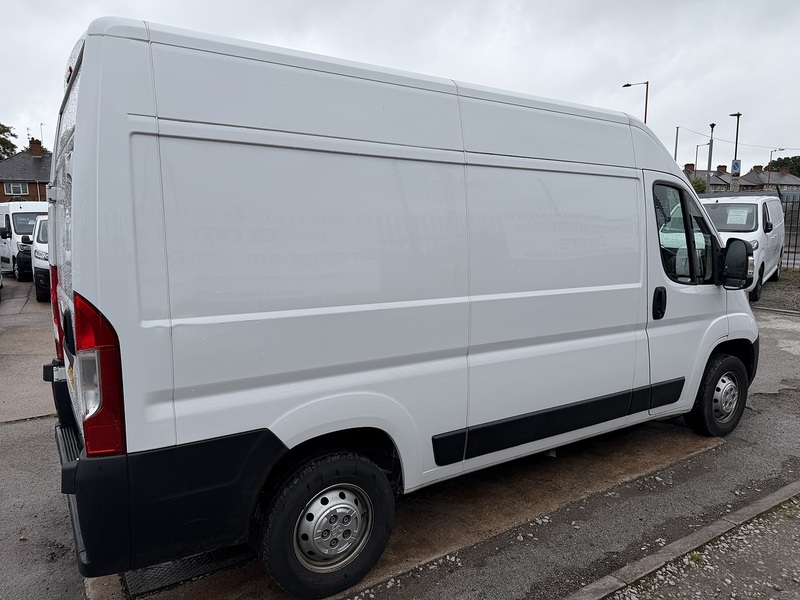 Vauxhall 2.2 CDTi 3500 BiTurbo Prime Panel Van 5dr Diesel Manual FWD L2 H2 Euro 6 (s/s) (140 ps)