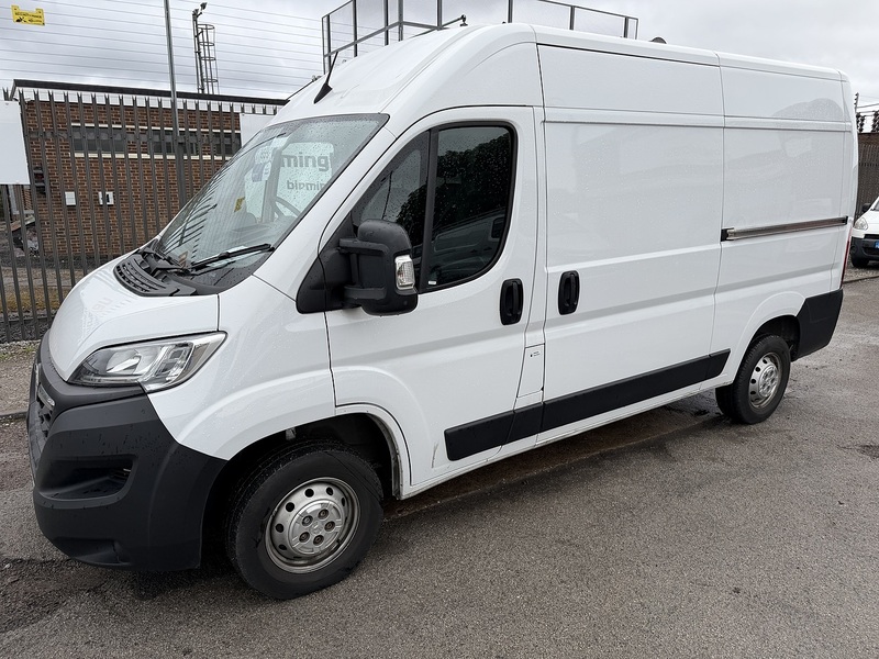 Vauxhall 2.2 CDTi 3500 BiTurbo Prime Panel Van 5dr Diesel Manual FWD L2 H2 Euro 6 (s/s) (140 ps)