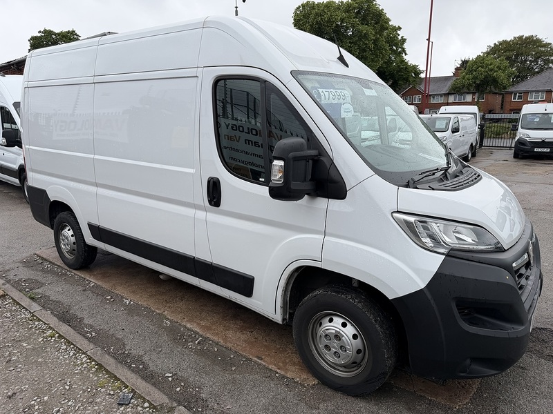 Vauxhall 2.2 CDTi 3500 BiTurbo Prime Panel Van 5dr Diesel Manual FWD L2 H2 Euro 6 (s/s) (140 ps)