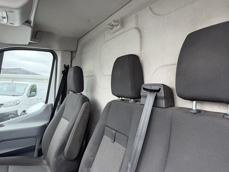 Ford 2.0 350 EcoBlue Panel Van 5dr Diesel Manual RWD L3 H3 Euro 6 (130 ps)