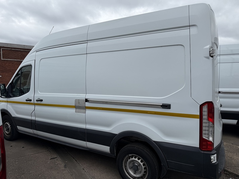 Ford 2.0 350 EcoBlue Panel Van 5dr Diesel Manual RWD L3 H3 Euro 6 (130 ps)