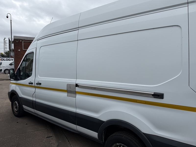 Ford 2.0 350 EcoBlue Panel Van 5dr Diesel Manual RWD L3 H3 Euro 6 (130 ps)