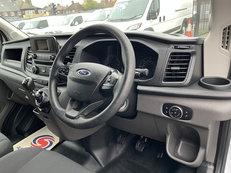 Ford Transit 350 EcoBlue Leader - U8921