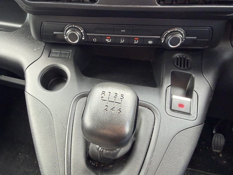 Vauxhall Combo Turbo D 2300 Prime - U8923