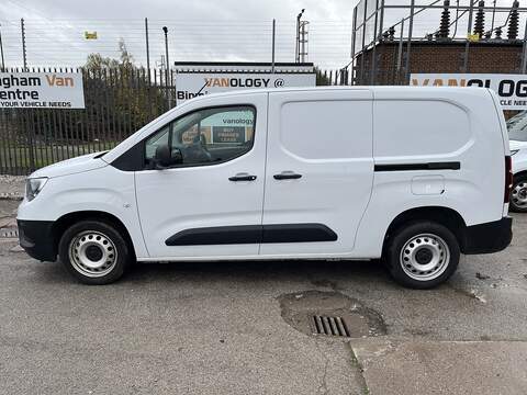 1.5 Turbo D 2300 Dynamic Panel Van 6dr Diesel Manual L2 H1 Euro 6 (100 ps)