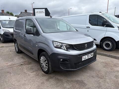 1.5 BlueHDi 1000 Professional Standard Panel Van 5dr Diesel Manual SWB Euro 6 (100 bhp)