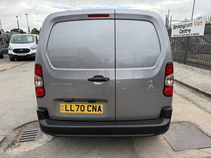 Peugeot 1.5 BlueHDi 1000 Professional Standard Panel Van 5dr Diesel Manual SWB Euro 6 (100 bhp)