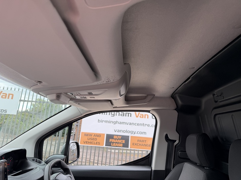 Peugeot 1.5 BlueHDi 1000 Professional Standard Panel Van 5dr Diesel Manual SWB Euro 6 (100 bhp)