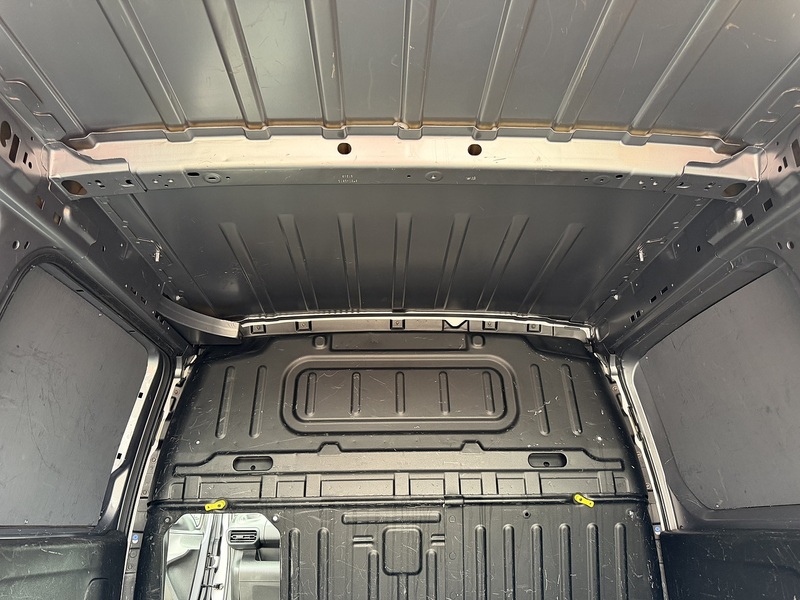 Peugeot 1.5 BlueHDi 1000 Professional Standard Panel Van 5dr Diesel Manual SWB Euro 6 (100 bhp)