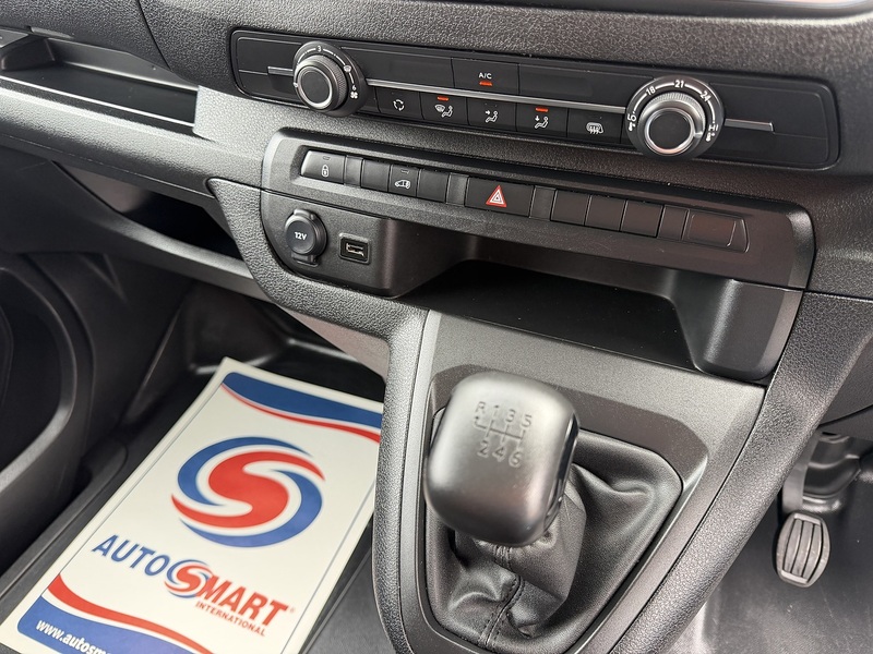 Vauxhall 1.5TDi 100 PRO L2 LWB ULEZ (HIGH SPEC)