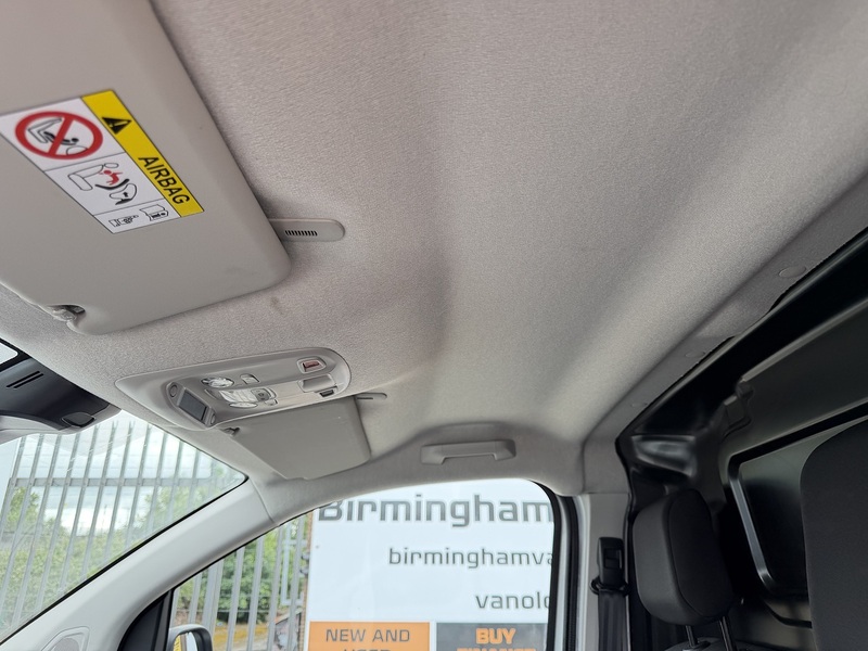 Vauxhall 1.5TDi 100 PRO L2 LWB ULEZ (HIGH SPEC)