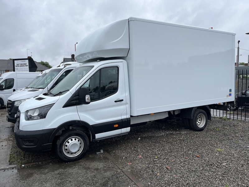 Ford Transit 2.0TDCi 350 L4 XLWB LUTON DRW RWD TAIL-LIFT AIRCON - U8943