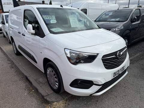 Vauxhall Combo 1.5 Turbo D 2900 Sportive Panel Van 6dr Diesel Manual L2 H1 Euro 6 (s/s) (100 ps)