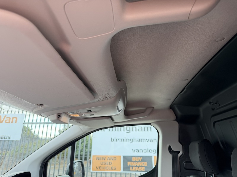 Vauxhall Combo Turbo D 2300 Sportive - U8948