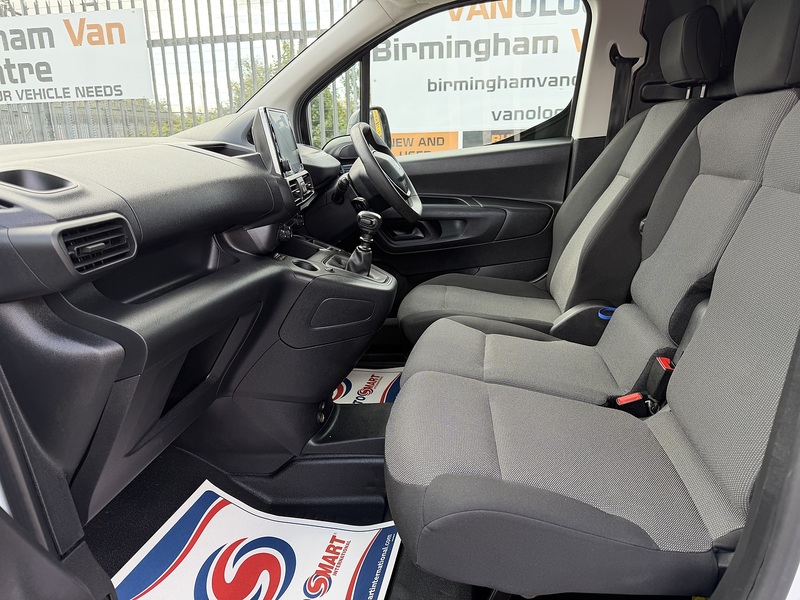 Vauxhall Combo Turbo D 2300 Sportive - U8948